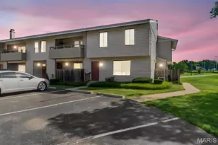 3 Dixons Ct, O'Fallon, MO 63366 - Photo 2
