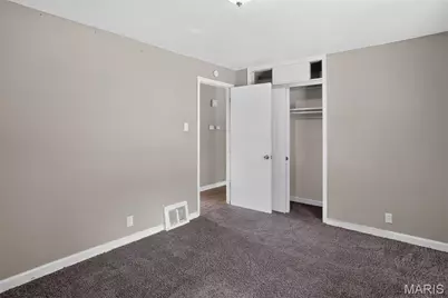 636 Science Hill Drive, Saint Louis, MO 63137 - Photo 12