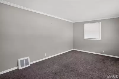 636 Science Hill Drive, Saint Louis, MO 63137 - Photo 6