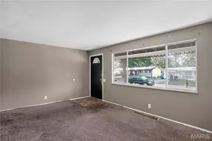 1721 Emery Dr, Saint Louis, MO 63136 - Photo 6