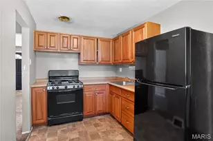 1721 Emery Dr, Saint Louis, MO 63136 - Photo 8