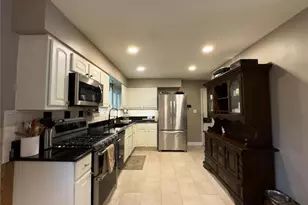 2035 Valmont Dr, Arnold, MO 63010 - Photo 8