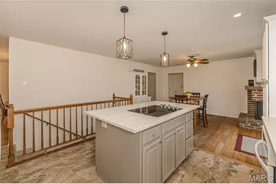 12112 Greenwalk Drive, Saint Louis, MO 63146 - Photo 8