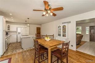 12112 Greenwalk Dr, Saint Louis, MO 63146 - Photo 12