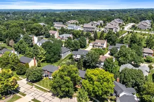 608 Westledge Ct, Des Peres, MO 63131 - Photo 68
