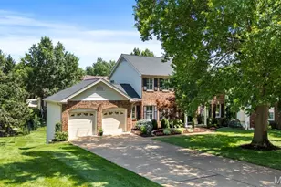 608 Westledge Ct, Des Peres, MO 63131 - Photo 66