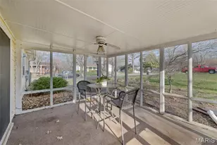 4649 McIlroy Dr, Saint Louis, MO 63128 - Photo 6