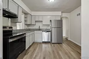 4500 Begg Blvd, Northwoods, MO 63121 - Photo 8