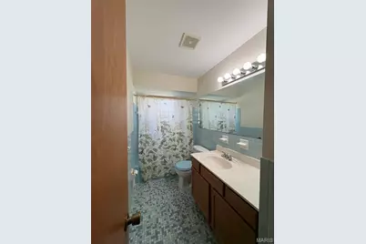 11562 Rock Hampton Drive, Spanish Lake, MO 63138 - Photo 12