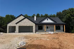 115 Hickory Heits Ct, Moscow Mills, MO 63362 - Photo 2