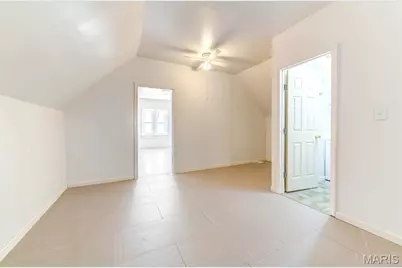 2017 Switzer Avenue, Jennings, MO 63136 - Photo 28