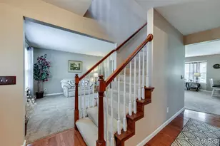 128 Coppersmith Ct, Saint Charles, MO 63301 - Photo 4