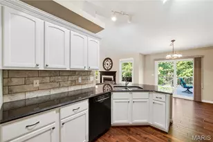 167 Rightfield Dr, O'Fallon, MO 63366 - Photo 4