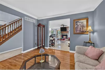 10323 Grant Forest Lane, Saint Louis, MO 63123 - Photo 8