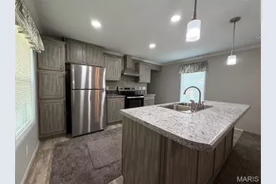 1033 Tatoga, Festus, MO 63028 - Photo 4