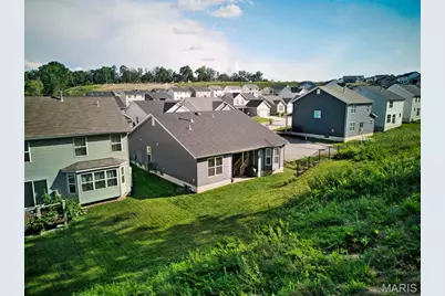 1207 Winding Bluffs Way, Fenton, MO 63026 - Photo 34