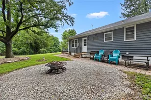 16460 Old Jamestown Rd, Florissant, MO 63034 - Photo 10