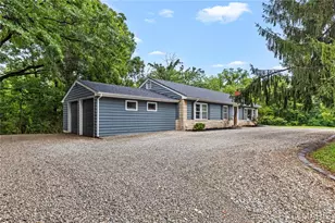 16460 Old Jamestown Rd, Florissant, MO 63034 - Photo 26