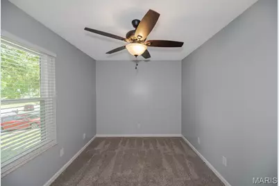2325 Longmont Drive, O'Fallon, MO 63368 - Photo 32