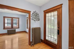3073 Andover Dr, Saint Louis, MO 63121 - Photo 6