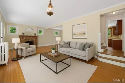 7051 Waterman Avenue, University City, MO 63130 - Photo 2