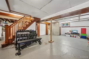 7051 Waterman Ave, University City, MO 63130 - Photo 22