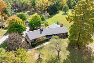 1 Meadowbrook Heights, Hannibal, MO 63401 - Photo 2