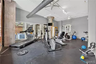1627 Locust St, Saint Louis, MO 63103 - Photo 34
