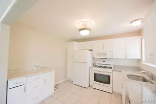 2175 Collier Dr, Florissant, MO 63031 - Photo 6