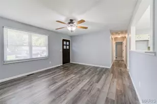 4 Vanguard Dr, Saint Peters, MO 63376 - Photo 8