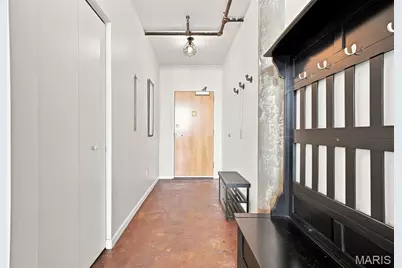 1511 Locust Street #807, Saint Louis, MO 63103 - Photo 4