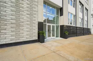 1511 Locust St, Saint Louis, MO 63103 - Photo 2