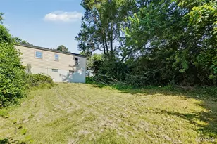 10068 Stimson Dr, Saint Louis, MO 63137 - Photo 20