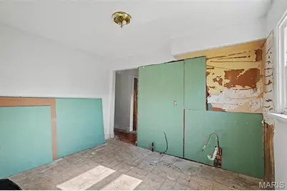 10068 Stimson Drive, Saint Louis, MO 63137 - Photo 10