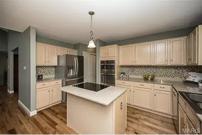 73 Gillette Field Close, Saint Charles, MO 63304 - Photo 24