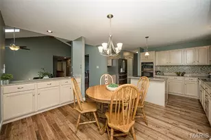 73 Gillette Field Close, Saint Charles, MO 63304 - Photo 28
