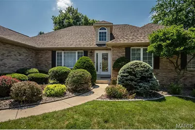 73 Gillette Field Close, Saint Charles, MO 63304 - Photo 6
