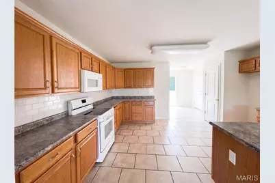 2357 Bastean Road, Wentzville, MO 63385 - Photo 2