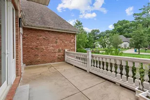 360 Laduemont Dr, Saint Louis, MO 63141 - Photo 20
