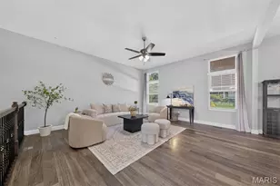 345 Mystic Brook Dr, O'Fallon, MO 63366 - Photo 2