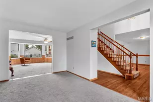 7545 Shadybridge Dr, Mehlville, MO 63129 - Photo 4