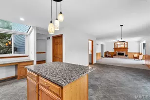 7545 Shadybridge Dr, Mehlville, MO 63129 - Photo 10