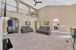 4551 Kerth Forest Dr, Saint Louis, MO 63128 - Photo 10