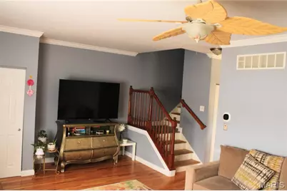 7019 Heege Road #A, Saint Louis, MO 63123 - Photo 8