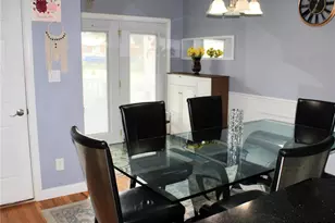 7019 Heege Rd, Saint Louis, MO 63123 - Photo 2