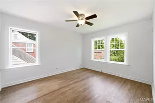 7405 Huntington Dr, Saint Louis, MO 63121 - Photo 18
