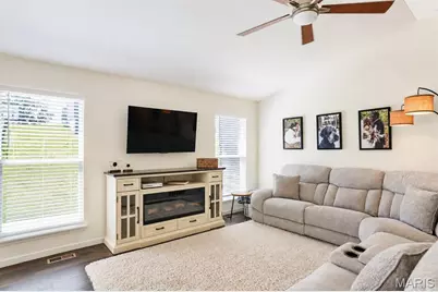 33 Brush Creek Drive, Pacific, MO 63069 - Photo 12