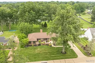 12050 Charwick Dr, Saint Louis, MO 63128 - Photo 34