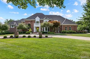 41 Manderleigh Estate, Frontenac, MO 63131 - Photo 1