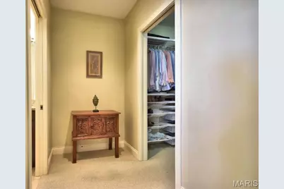 6451 Clayton Road #303, Saint Louis, MO 63117 - Photo 12